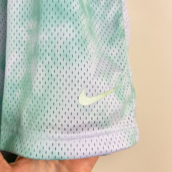NWT Nike Womens Sportswear Tie Dye Mesh Icon Clash Shorts - Picture 2 of 6